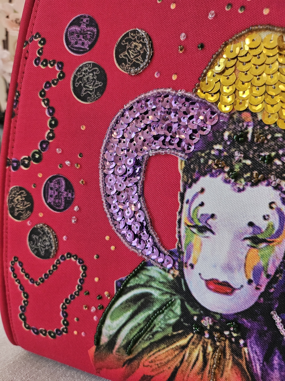 Red Sequin Jester Appliqué Shoulder Bag Vintage Mardi Gras Purse Bold Bright - Picture 3 of 16